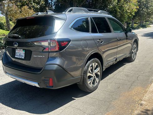 Used 2020 Subaru Outback Limited AWD/4WD image 7