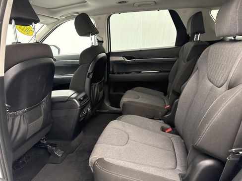 Used 2022 Hyundai Palisade SEL w/ Convenience Package AWD/4WD image 16