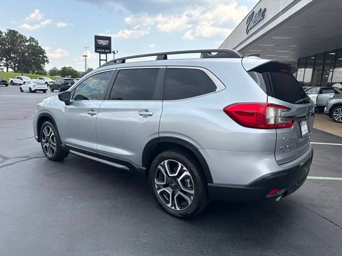 Used 2024 Subaru Ascent Limited AWD/4WD image 3