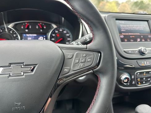 Used 2024 Chevrolet Equinox RS image 22