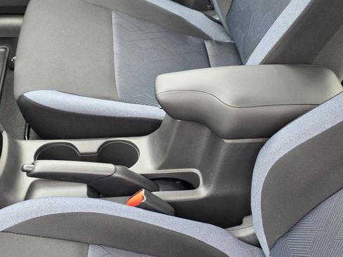 New 2025 Nissan Versa SV w/ Trunk Package image 8