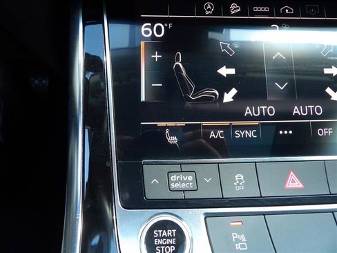 Used 2022 Audi Q7 3.0T Premium Plus image 20