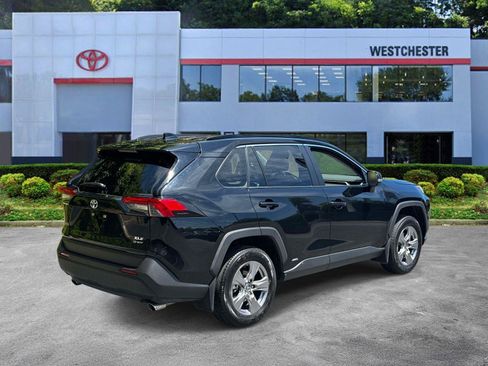 Certified 2025 Toyota RAV4 XLE w/ Convenience Package AWD/4WD image 7