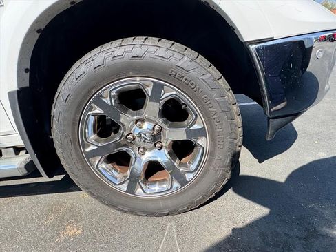 Used 2014 RAM 1500 Laramie w/ Convenience Group image 2