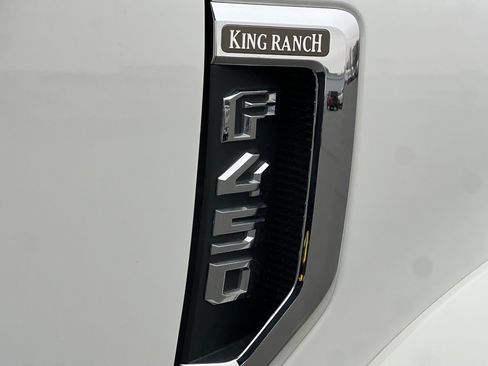 Used 2020 Ford F450 King Ranch w/ King Ranch Ultimate Package image 29