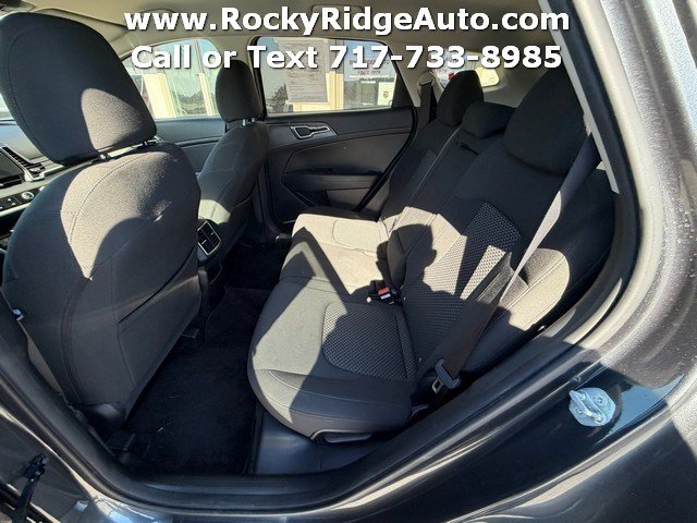Used 2023 Kia Sportage LX AWD/4WD image 34
