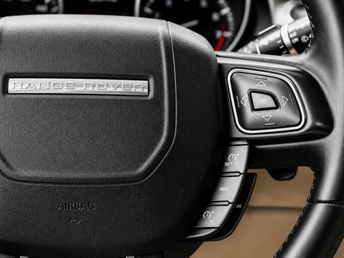 Used 2013 Land Rover Range Rover Evoque Pure Premium AWD/4WD image 13