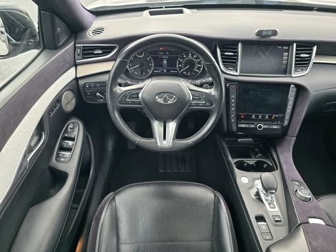 Used 2019 INFINITI QX50 Essential w/ Sensory Package AWD/4WD image 13