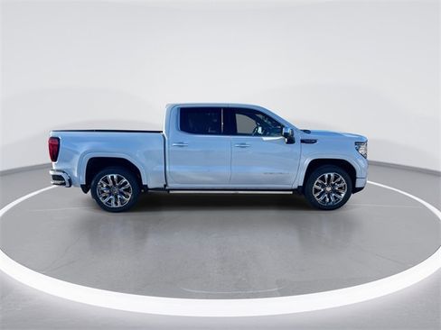 New 2026 GMC Sierra 1500 Denali w/ Denali Reserve Package image 9