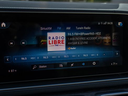 Used 2022 Mercedes-Benz GLS 450 4MATIC image 37