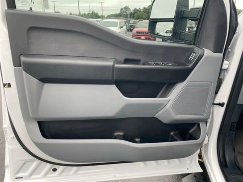 Used 2024 Ford F350 XL w/ FX4 Off-Road Package AWD/4WD image 8