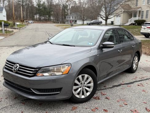 Used 2015 Volkswagen Passat 1.8T Wolfsburg Edition image 1