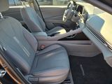 Used 2023 Hyundai Elantra SEL image 4