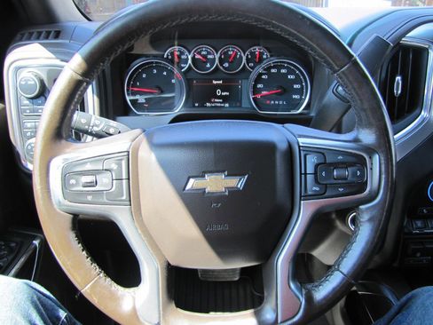 Used 2022 Chevrolet Silverado 3500 LTZ w/ LTZ Plus Package AWD/4WD image 15