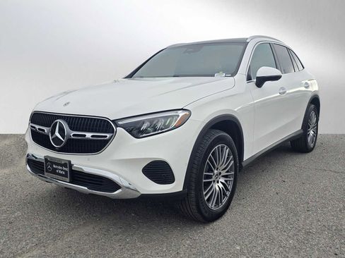 Used 2025 Mercedes-Benz GLC 300 GLC 300 image 7