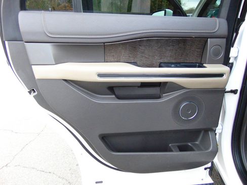 Used 2018 Ford Expedition Limited w/ Equipment Group 302A image 49