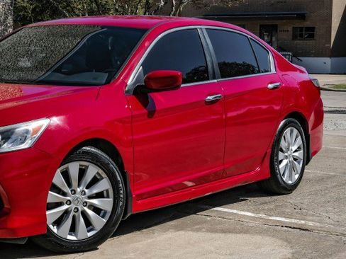 Used 2016 Honda Accord Sport image 6