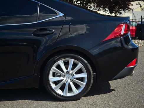 Used 2015 Lexus IS 250 RWD image 49