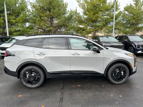 New 2026 Kia Sportage X-Line image 4