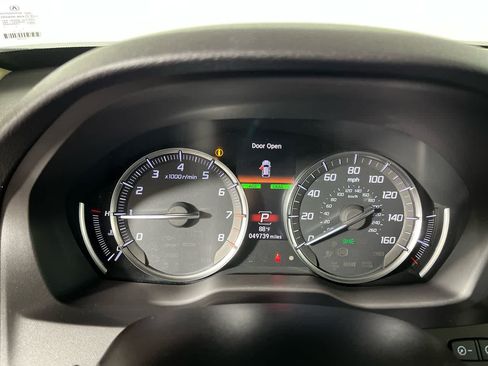 Used 2020 Acura MDX w/ Technology Package AWD/4WD image 17
