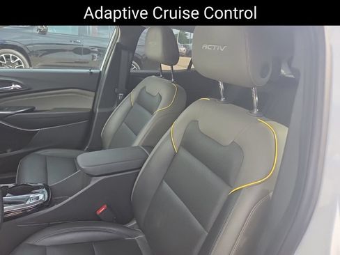 Used 2025 Chevrolet Trax ACTIV w/ Driver Confidence Package FWD image 15