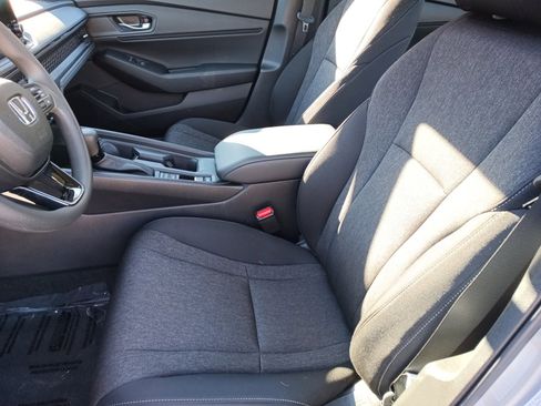 Used 2024 Honda Accord EX image 20