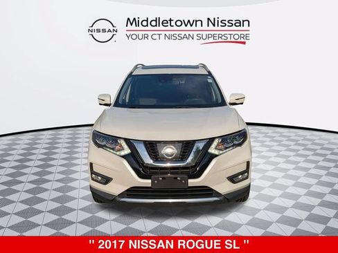 Used 2017 Nissan Rogue SL w/ SL Premium Package AWD/4WD image 9