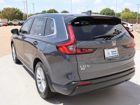 Used 2024 Honda CR-V EX image 8