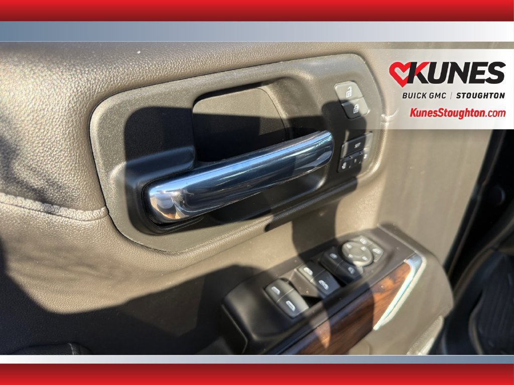Used 2019 GMC Sierra 1500 SLT w/ SLT Premium Plus Package AWD/4WD image 19