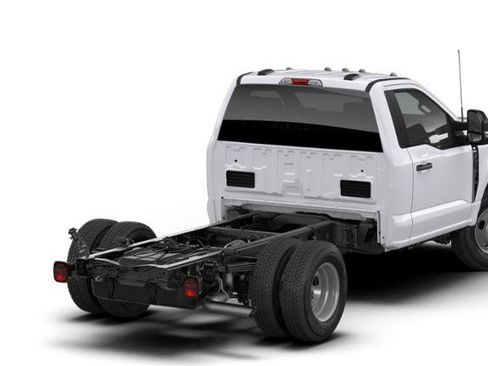 New 2026 Ford F350 XLT image 3