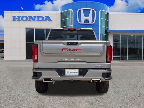 Used 2026 GMC Sierra 1500 AT4 w/ AT4 Premium Package AWD/4WD image 4