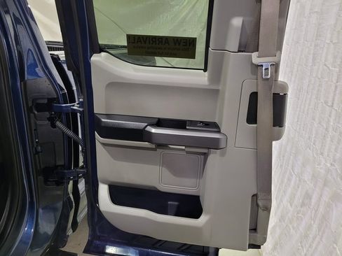 Used 2019 Ford F150 XLT w/ XTR Package image 50