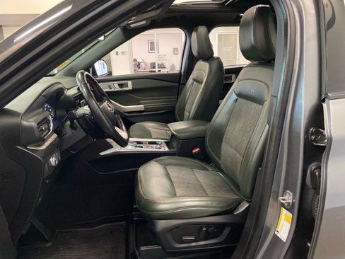 Used 2022 Ford Explorer Timberline w/ Timberline Technology Package image 16