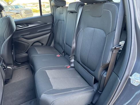 New 2026 Jeep Grand Cherokee Laredo X AWD/4WD image 46