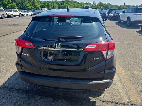 Used 2019 Honda HR-V LX image 4