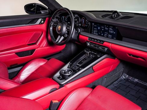 Certified 2021 Porsche 911 Carrera S image 15