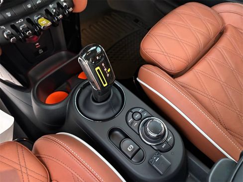 Used 2023 MINI Cooper SE image 21