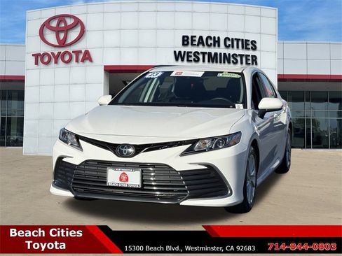 Certified 2023 Toyota Camry LE image 5