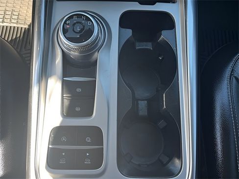 Used 2022 Ford Explorer Limited w/ Equipment Group 301A image 31
