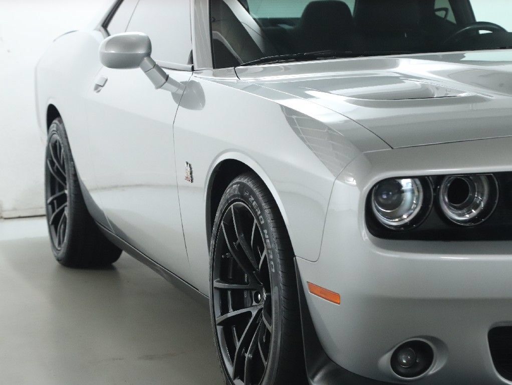 Used 2020 Dodge Challenger R/T Scat Pack w/ Dynamics Package RWD image 8