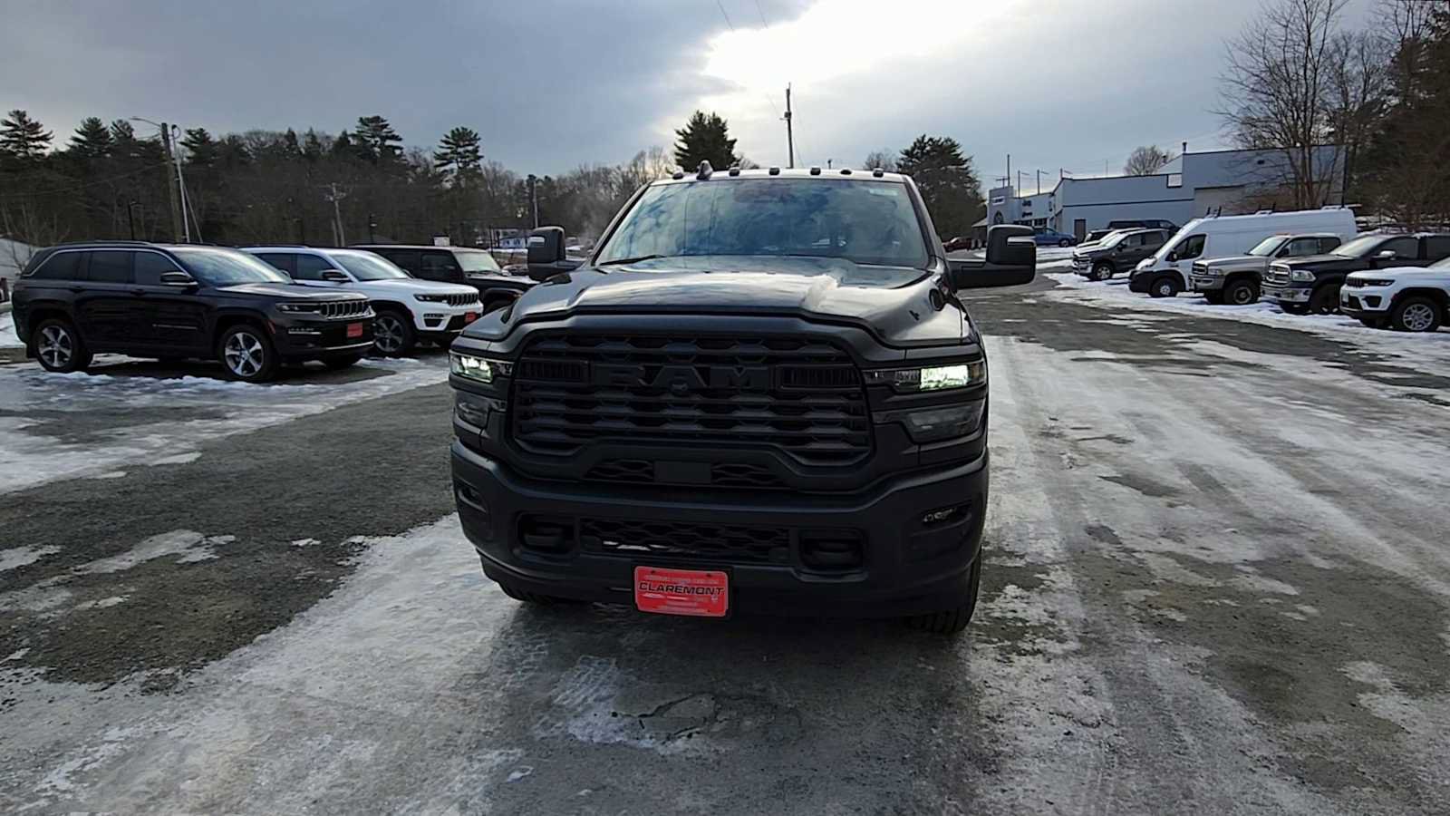 New 2026 RAM 3500 Tradesman AWD/4WD image 3