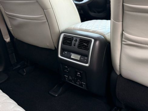 Used 2019 INFINITI QX60 Luxe w/ Limited Package image 25