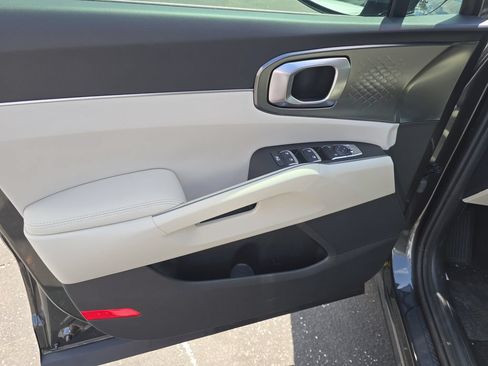 New 2026 Kia Sorento EX FWD image 18