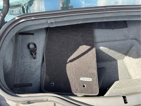 Used 2014 Jaguar F-TYPE Convertible image 38