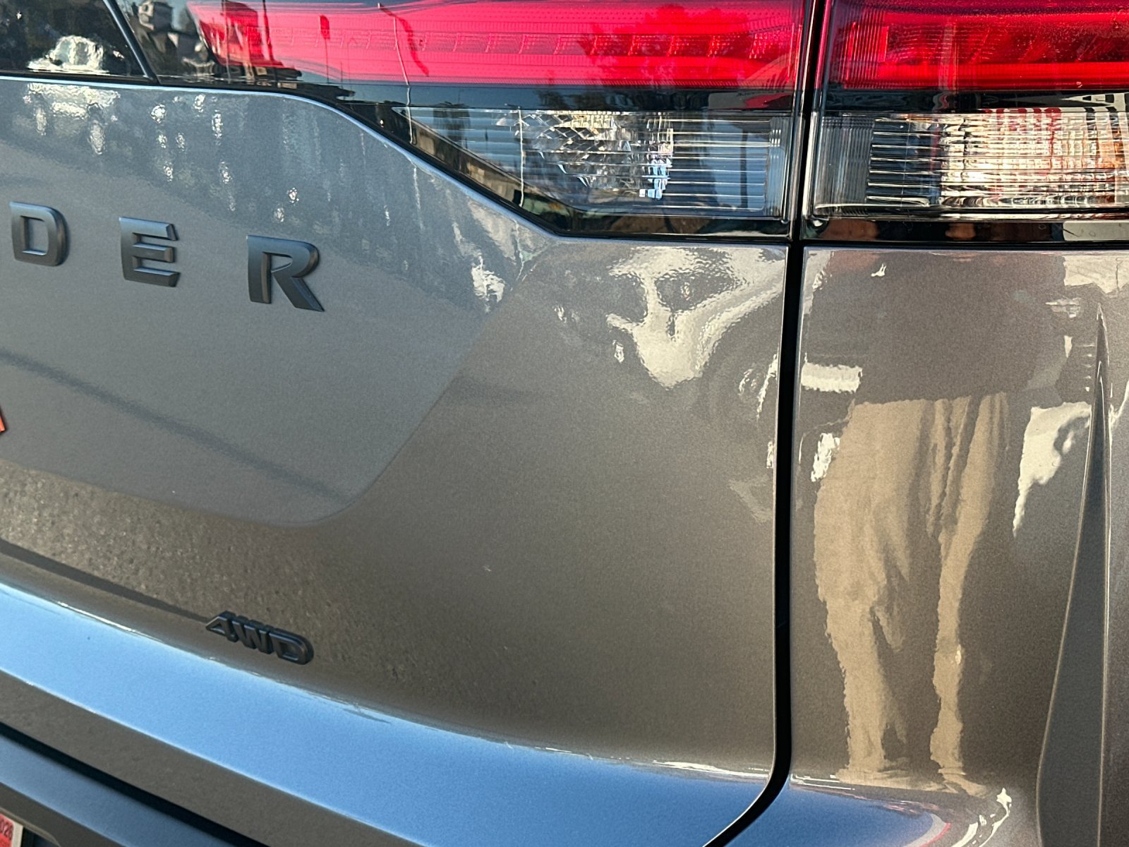 Used 2024 Nissan Pathfinder Rock Creek AWD/4WD image 25