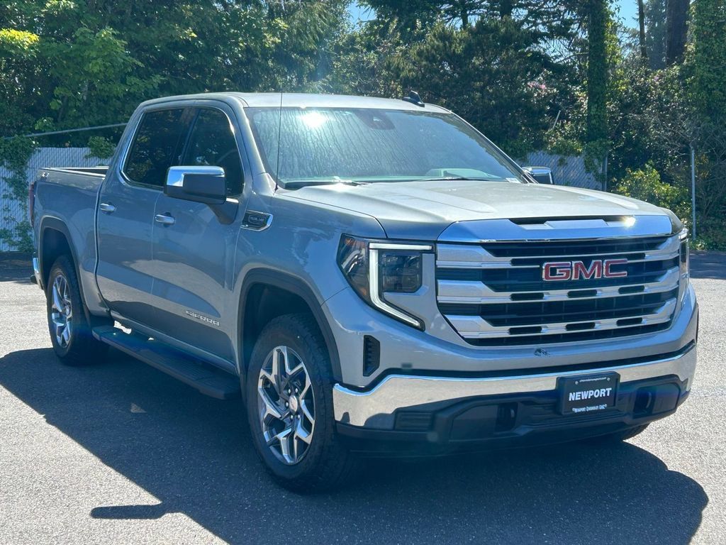New 2026 GMC Sierra 1500 SLE w/ X31 Off-Road Package AWD/4WD image 3