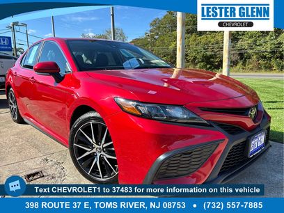 Used 2021 Toyota Camry SE w/ Cold Weather Package