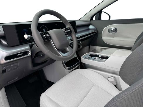 New 2026 Hyundai Ioniq 9 SE AWD/4WD image 14