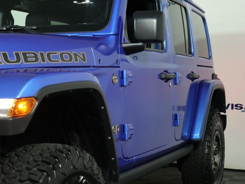 Used 2021 Jeep Wrangler Unlimited Rubicon w/ Trailer Tow Package AWD/4WD image 11