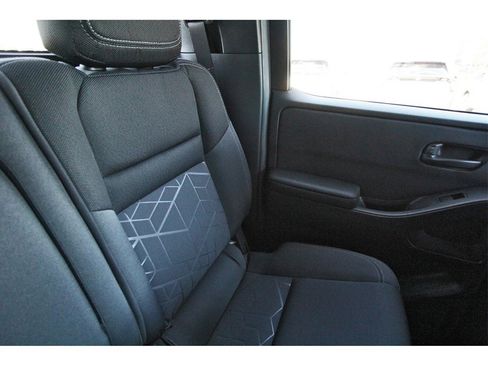 New 2026 Nissan Frontier SV image 12